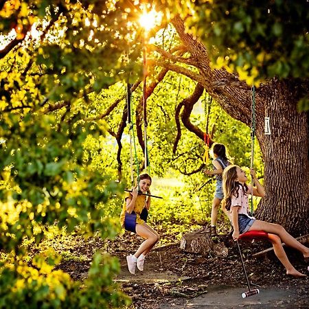 Pinbarren Green Lodges Noosa Dış mekan fotoğraf